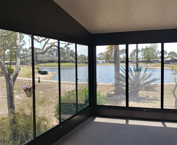 <h3><strong>Patio Enclosures With Window</strong></h3>